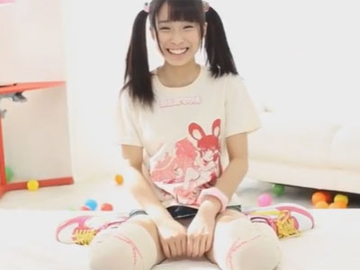 完全アウトなロリ美少女がエロ男にガチハメされて→生中出しフィニッシュ