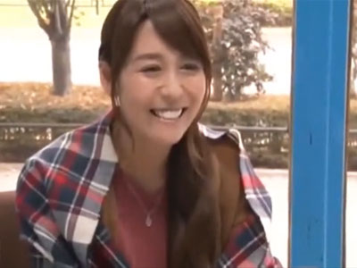 爆乳のスタイル抜群妻がMM号でハメられ→アクメ顔を披露