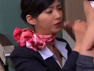 圧倒的な美貌とスタイルで乗客を翻弄させる極上キャビンアテンダントのファーストクラスのおもてなしが淫乱すぎる！