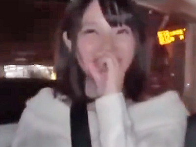 デカパイな女子大生を口説き落としホテルでハメ撮り性交ｗ