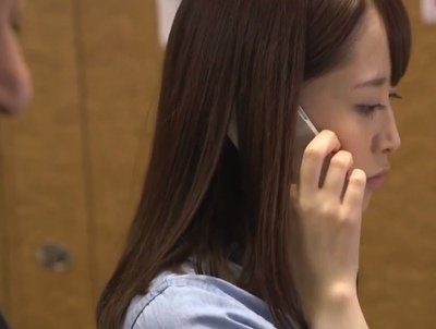 Tバックが過ぎてる美人OLが愛撫されて…自分から欲しがっちゃうドスケベエッチ