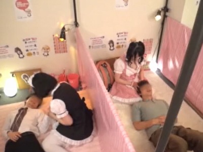 「ご、ご主人様…お触りは…」合法サービスのリフレで本番強要→大声出しながら顔面への射精サービスｗ