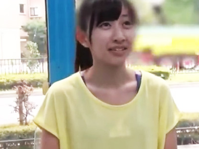 20歳の健康的な体のJDをアンケート調査と騙していやらしいマッサからの生ハメ中出し敢行！