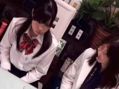 鬼畜マッサ師にたっぷり中出しされるJKを盗撮ｗ